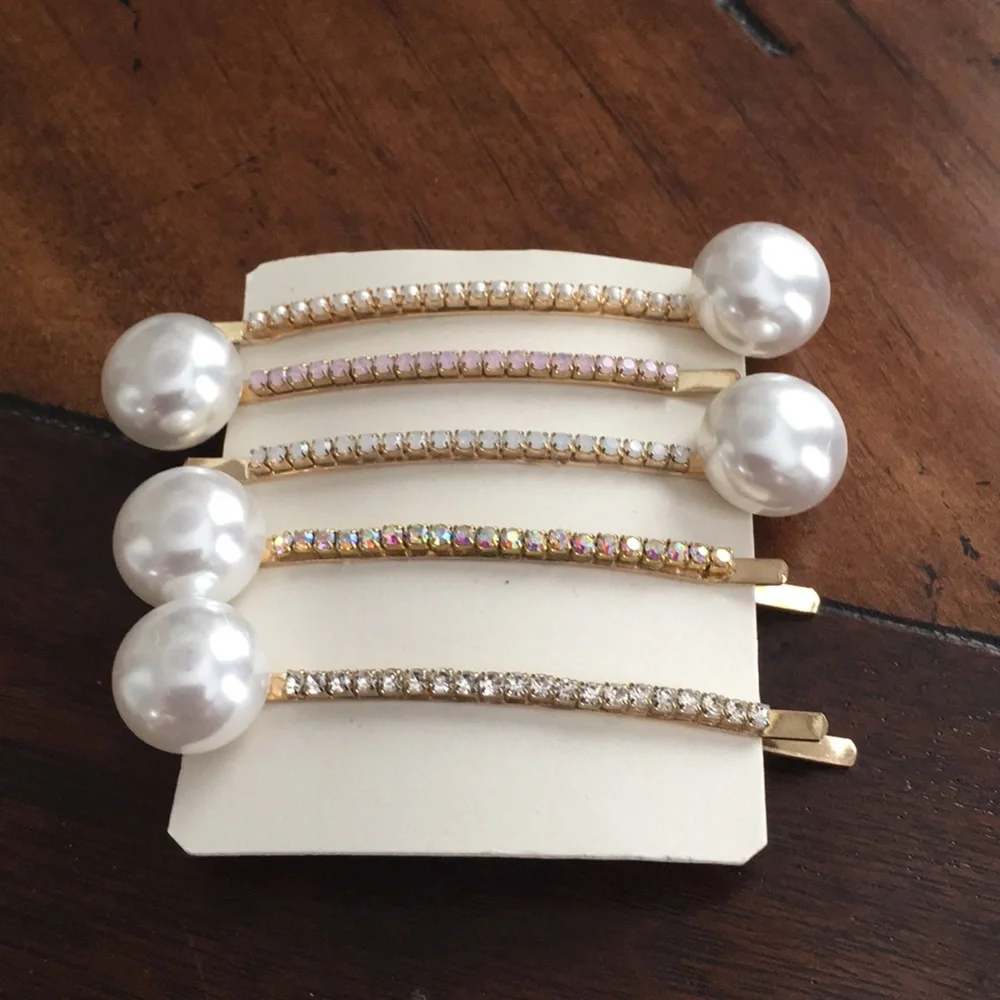 Anthropologie pearl and‎ rhinestone barrette set